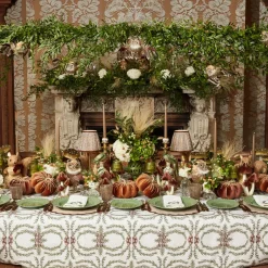 Acorn Garland Tablecloth