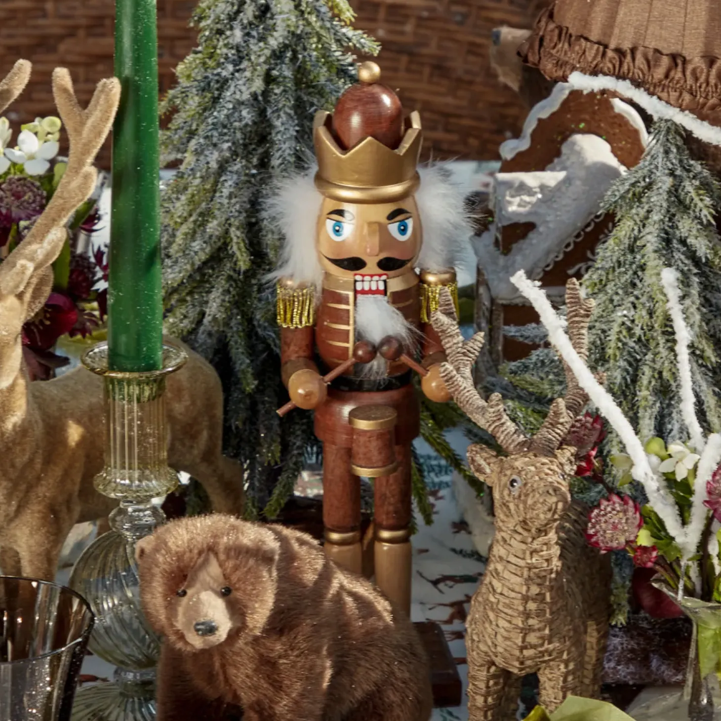 Chocolate Brown & Gold Nutcracker (Pair)