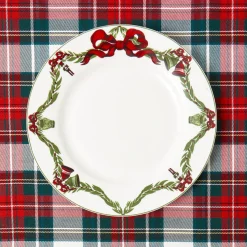 Christmas Garland Dinner Plate