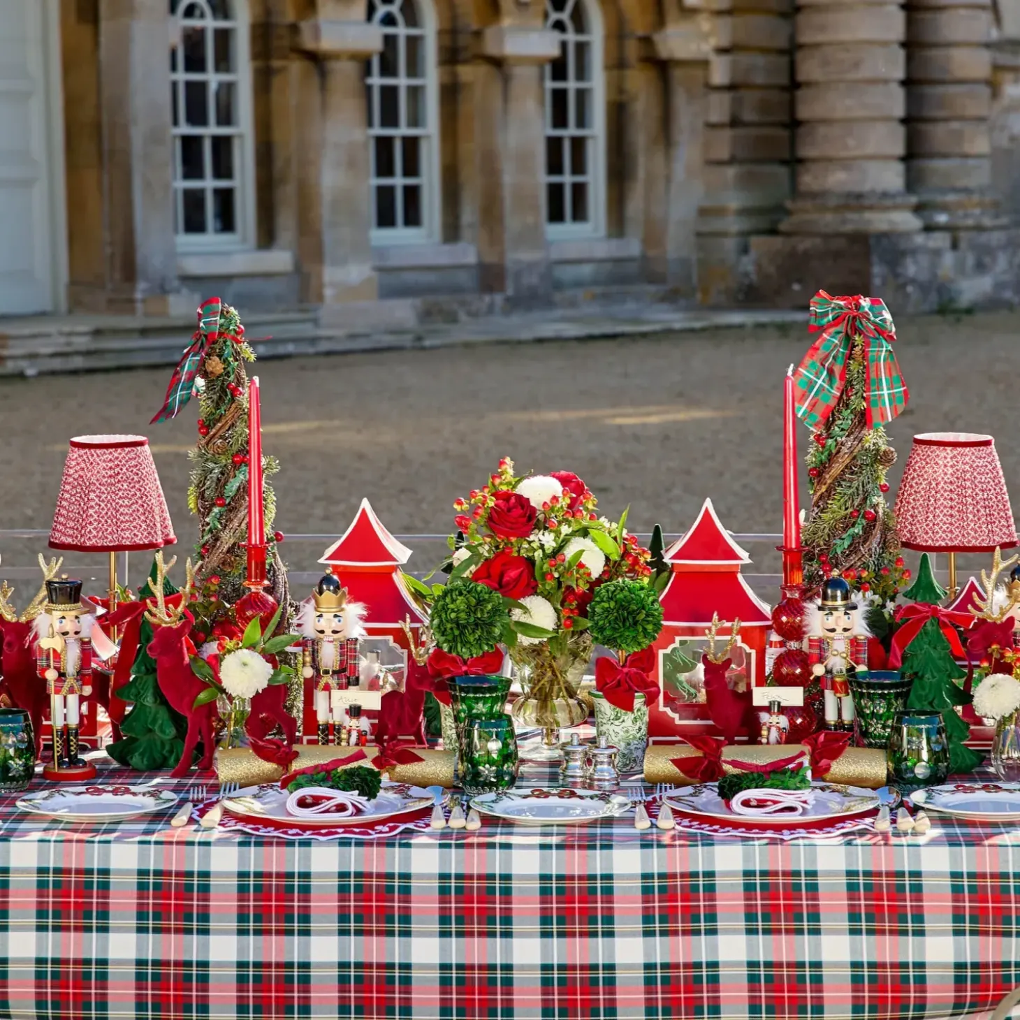 Christmas Garland Starter Plate