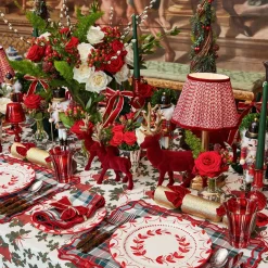 Elizabeth Red Garland Dinner Plates (Set of 4)