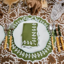 Green Bow Laurel Placemats & Napkins (Set of 4)