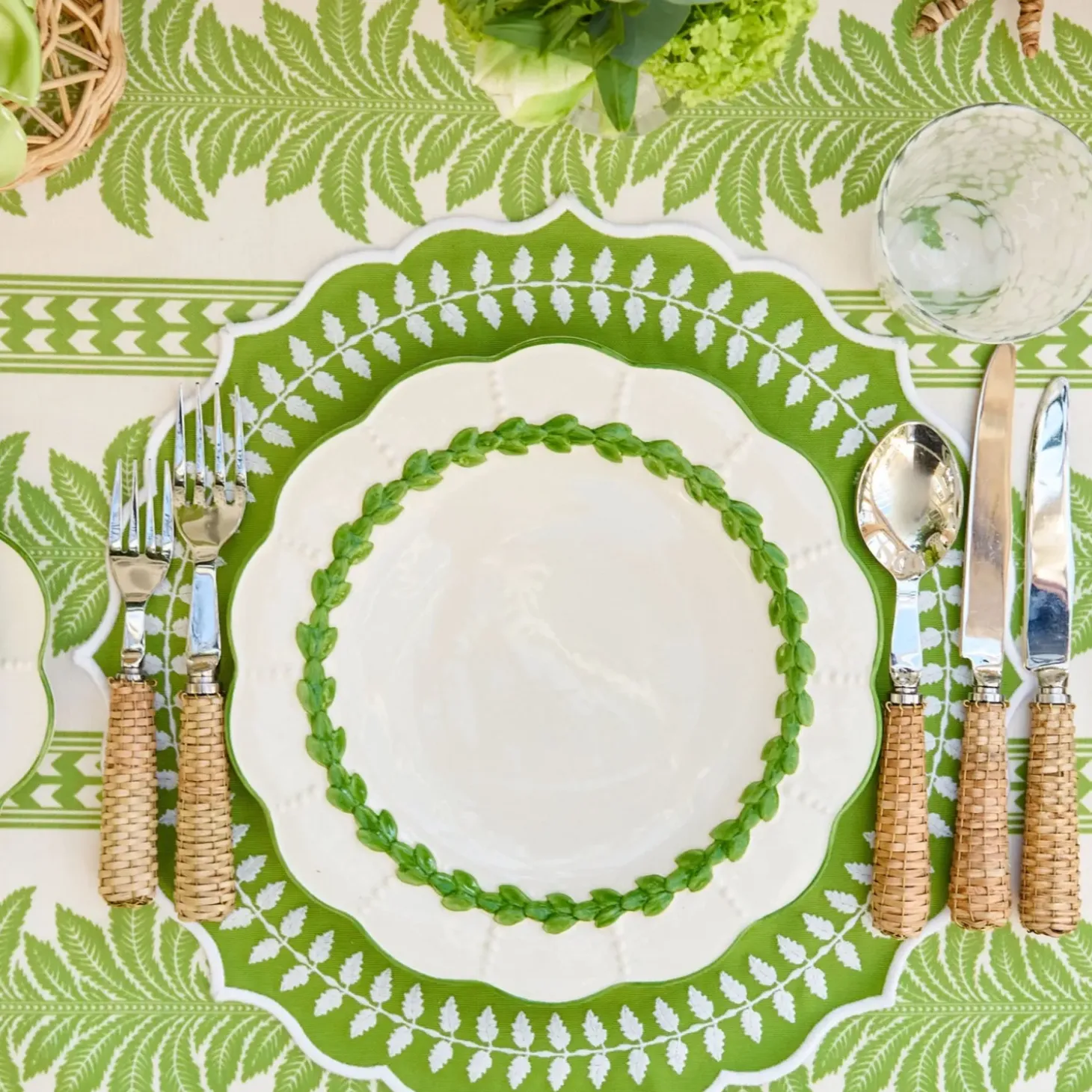 Green Laurel Dinner Plate