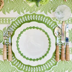 Green Laurel Placemats & Napkins (Set of 4)