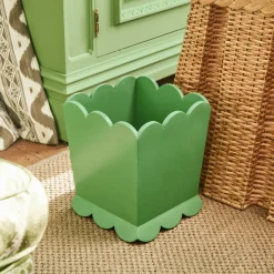 Green Scalloped Lacquer Waste Paper Bin