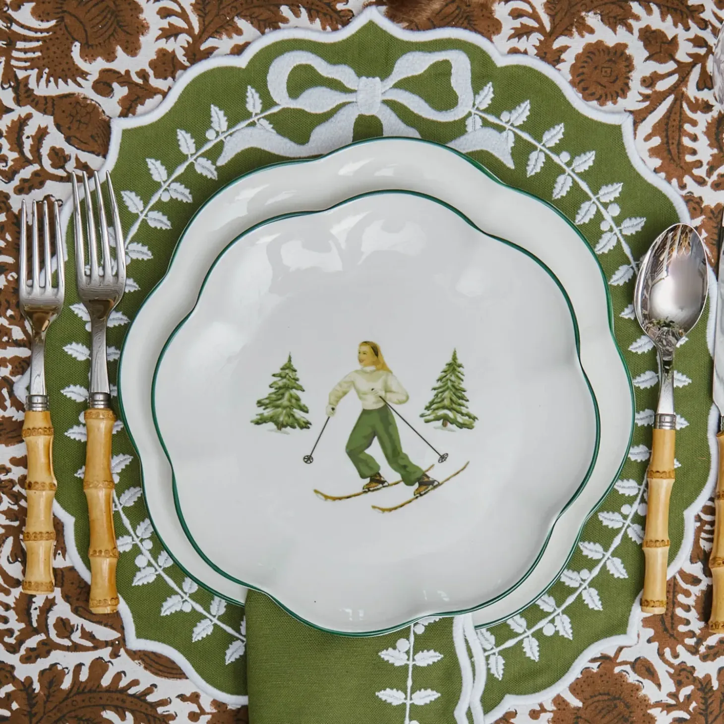Heidi & Hans Skier Starter Plates (Set of 4)
