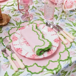 Lily Pink & Green Napkins (Set of 4)