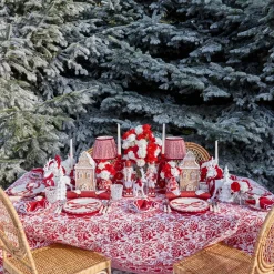 Lily Red & White Napkins (Set of 4)