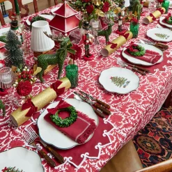 Mrs. Alice Christmas Tree Starter Plate (Set of 4)