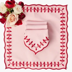 Pink & Red Bow Laurel Placemats & Napkins (Set of 4)