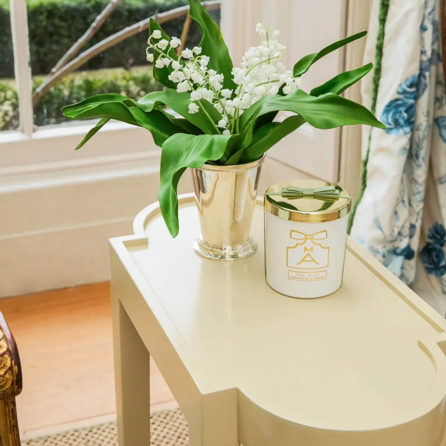 Putty Lacquer Side Table