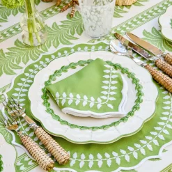 Rattan Meadow Tablescape