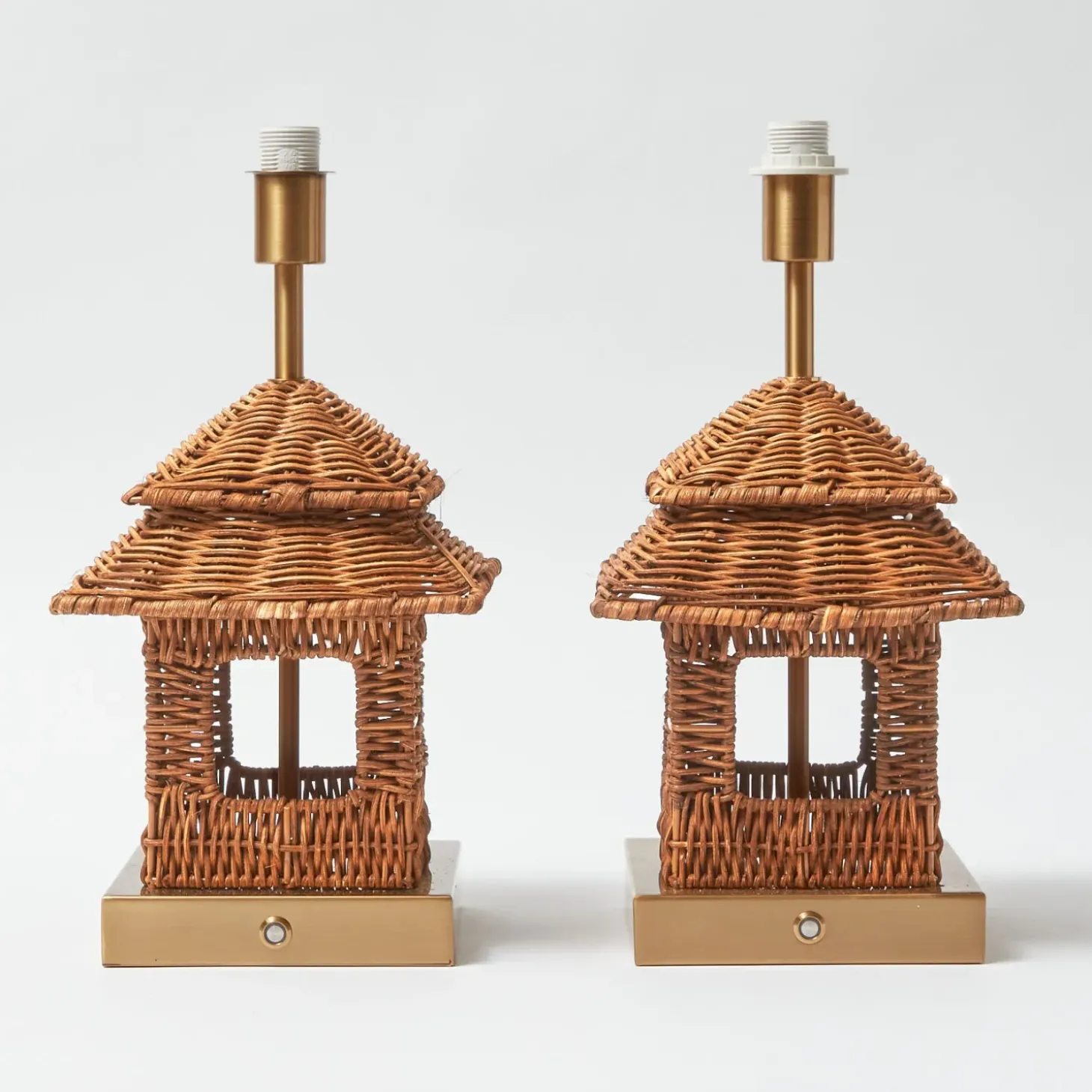 Rattan Rechargeable Pagoda Lamp