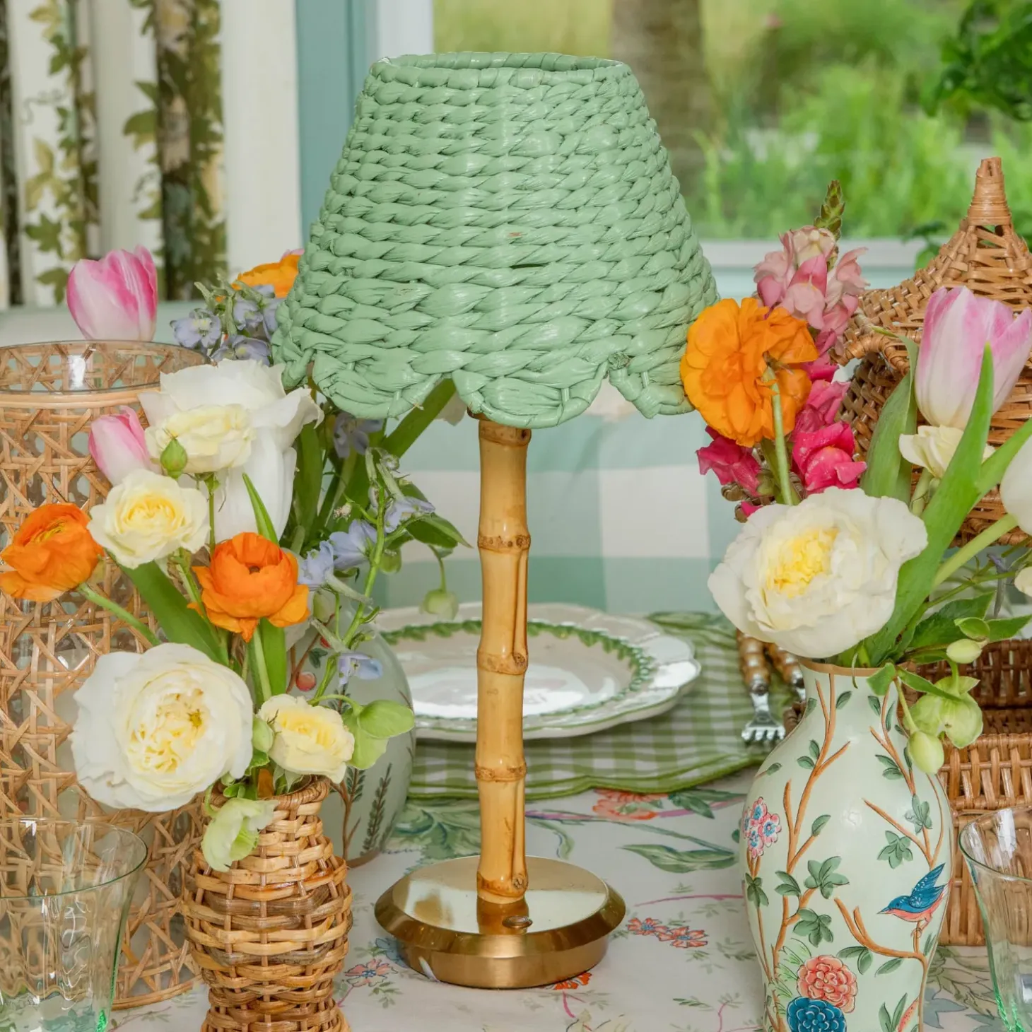 Rechargeable Bamboo Lamp with Green Seagrass Shade