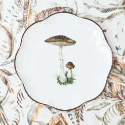 Scalloped Mushroom Starter Plate (Brown)
