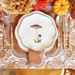 Scalloped Mushroom Starter Plate (Brown)