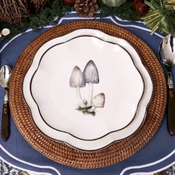 Scalloped Mushroom Starter Plate (Grey)
