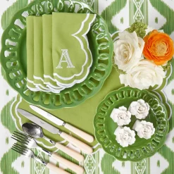 Serena Apple Green Scalloped Napkins (Set of 4)