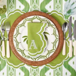Serena Apple Green Scalloped Napkins (Set of 4)