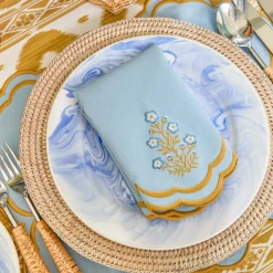 Serena Blue Carnation Napkins (Set of 4)