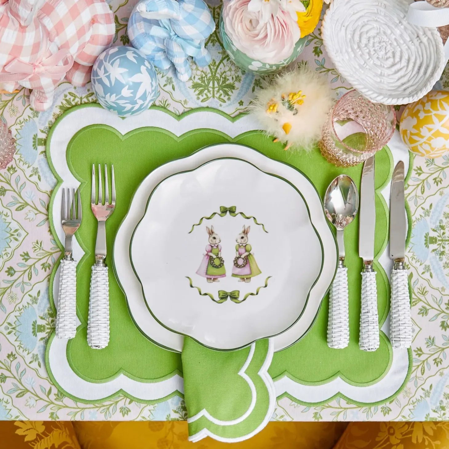 Serena Green Appliqué Placemats & Napkins (Set of 4)