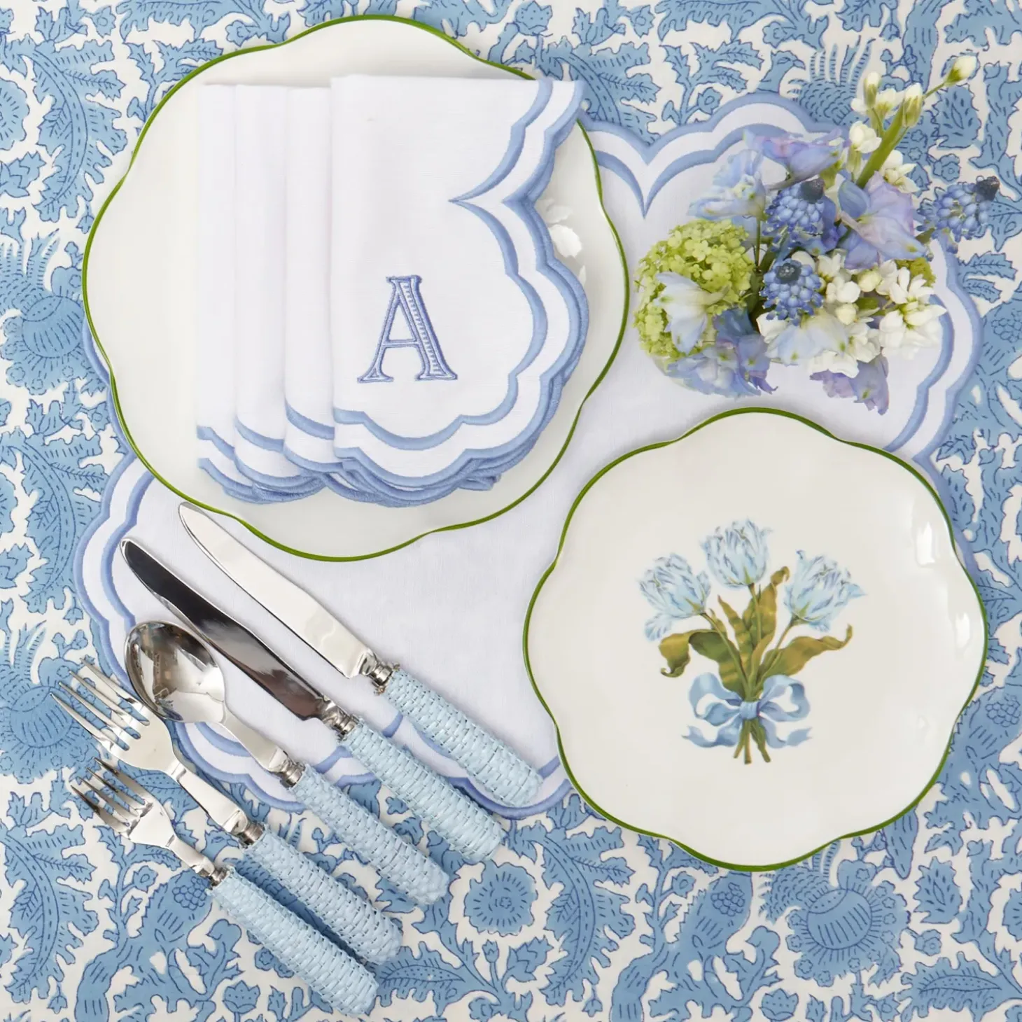 Serena White Napkins (Set of 4)