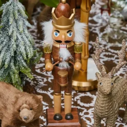 The Alpine Decoration Set