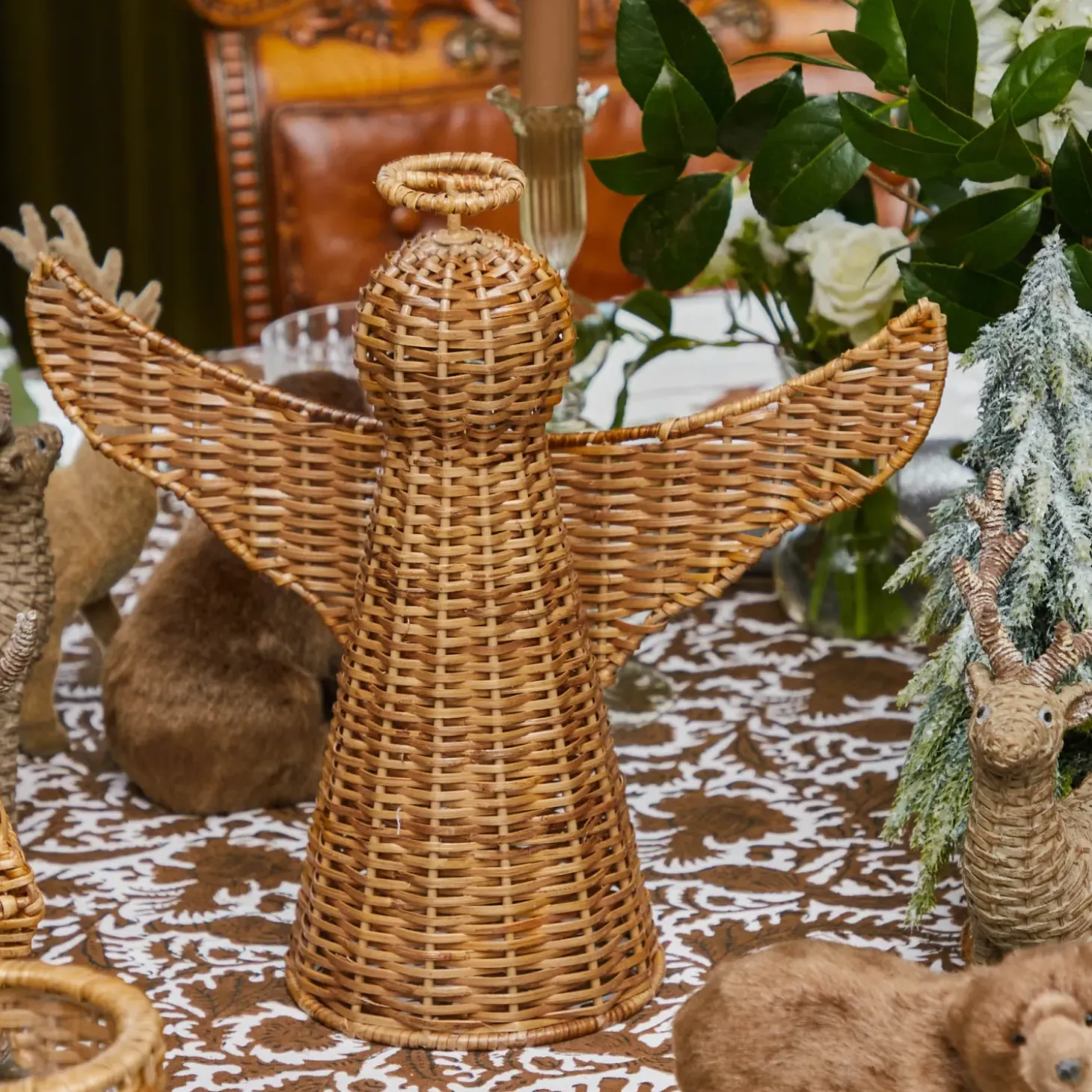 The Alpine Decoration Set