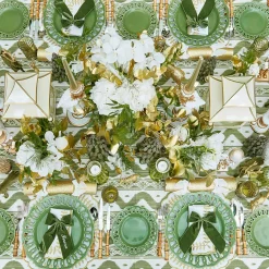 White & Gold Laurel Placemats & Napkins (Set of 4)